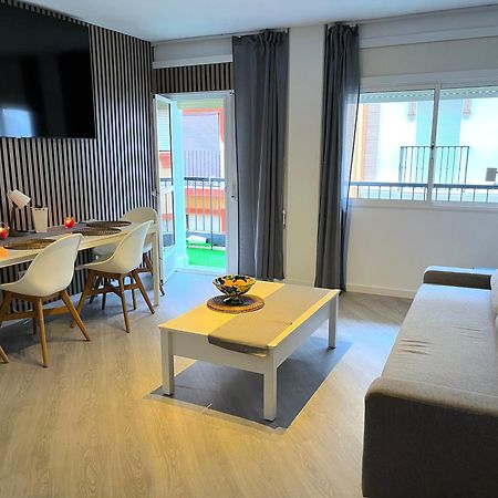 Small Home Fuengirola Bagian luar foto